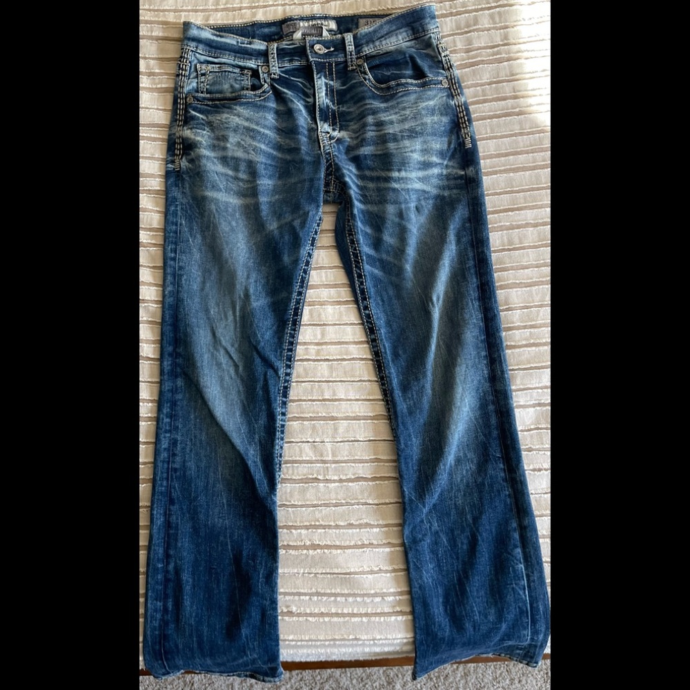 BKE straight legged mens jean